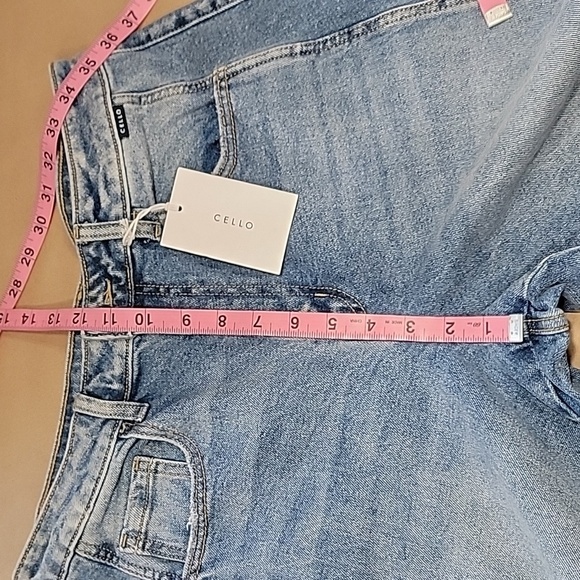 CelloSize 7 Horseshoe Barrel Relaxed Fit Medium Wash Denim Jeans, NEW with Tag - Picture 8 of 14